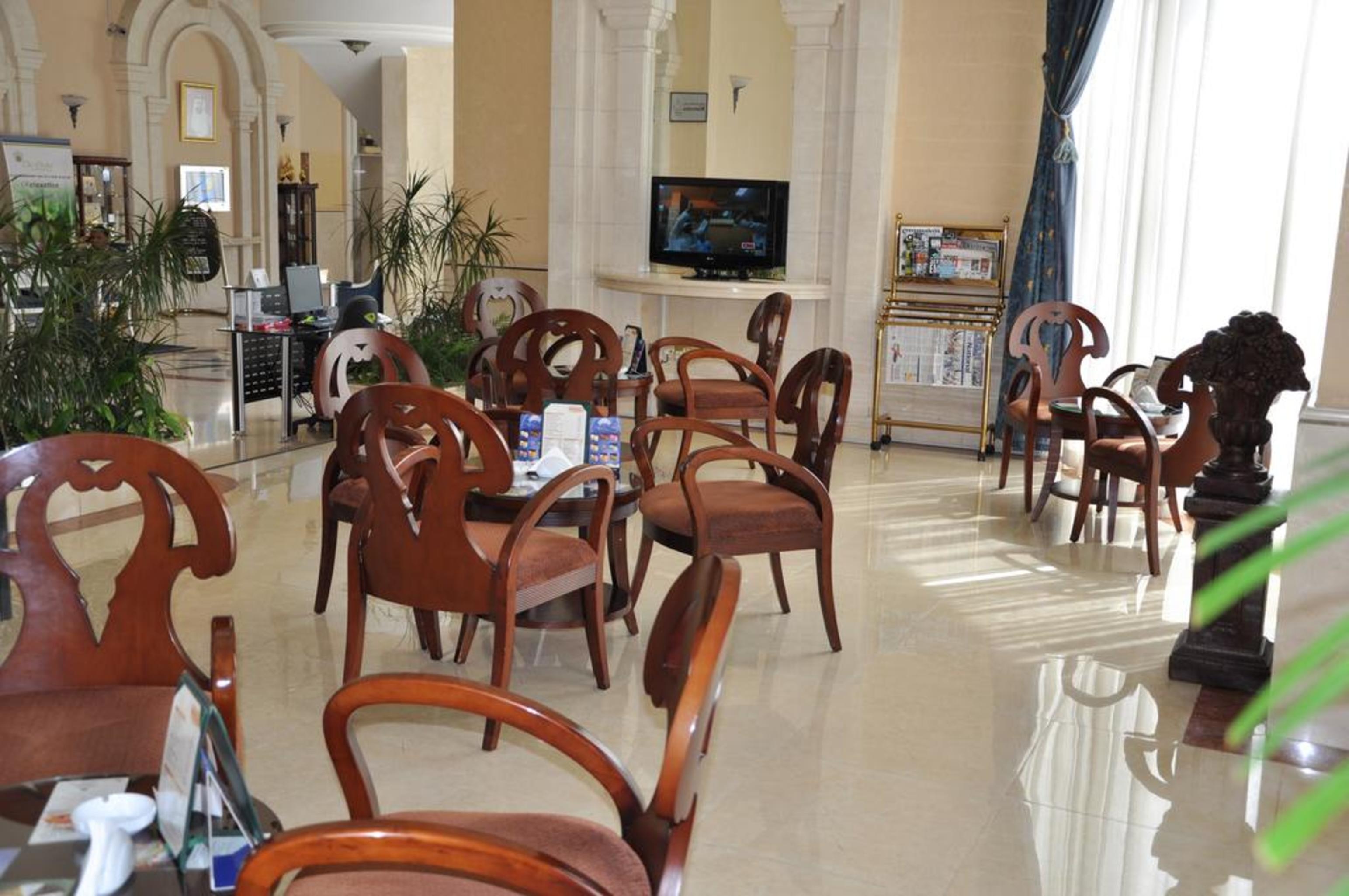 Grand Continental 3* Abu Dhabi