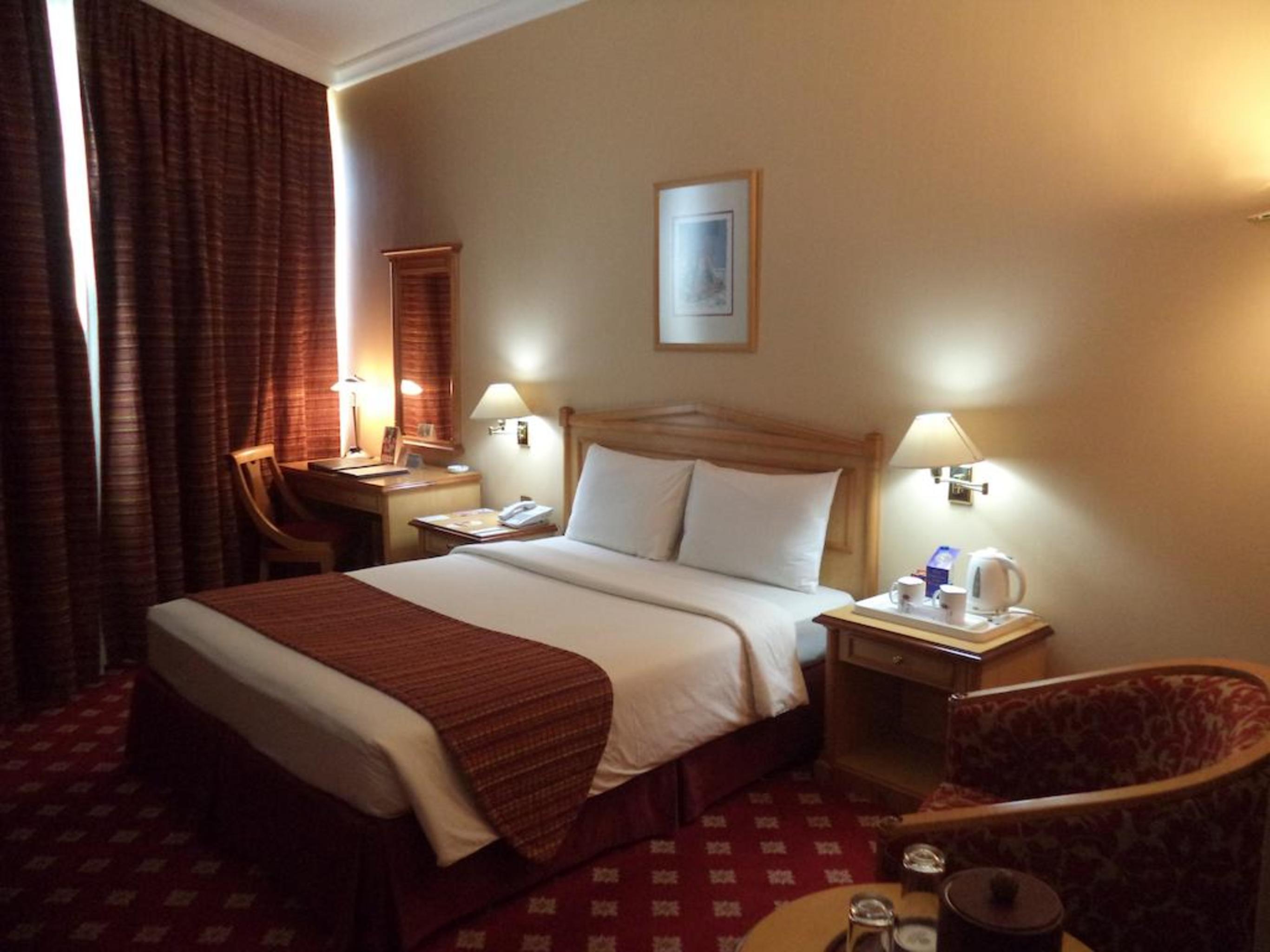 Grand Continental Hotel 3*