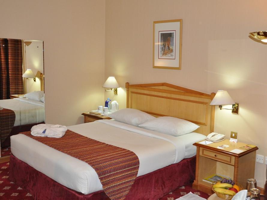 Hotel Grand Continental 3*