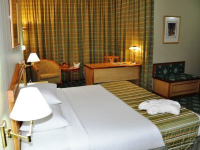 Hotel Grand Continental